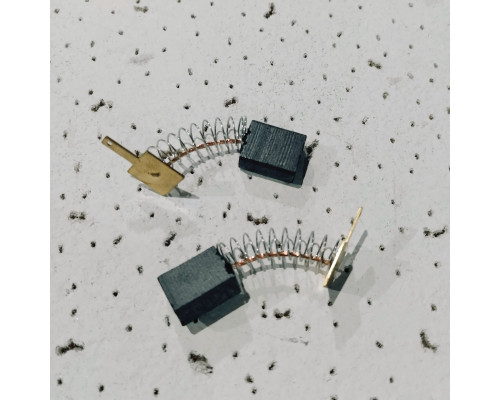 Щетки 581 угольные 6x11x13,5 мм для дрели Интерскол ДУ-16/1000ЭР