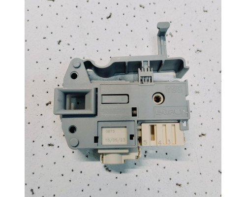 Убл - Замок люка Indesit 254755, INT013ID
