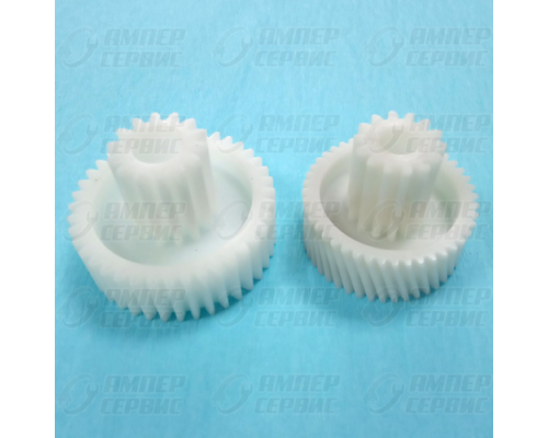 Блок шестеренок мясорубки Kenwood (Кенвуд) MG700 2шт D=70/31, H51/25 + D=58/27, H50/24.5 SKW002